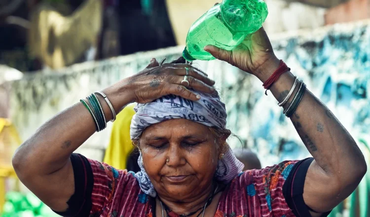बिहार में बढ़ते तापमान के बीच हीटस्ट्रोक ने 19 लोगों की जान ली, IMD ने अलर्ट जारी किया