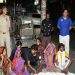Aligarh: ट्रक क्लीनर की मौत के बाद रामघाट रोड पर देर रात उसका शव रखा गया, जिससे जाम लगा, पुलिस ने स्थिति को संभाला।