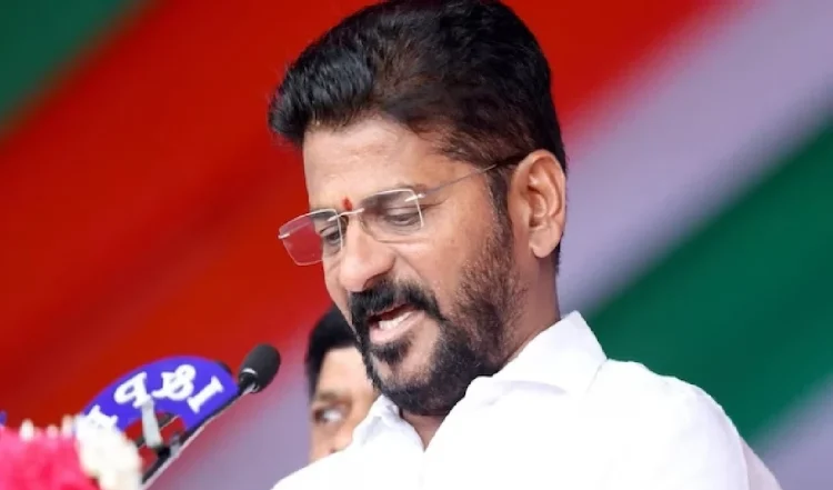 Kerala के लोगों से सांप्रदायिक हिंसा को रोकने का तरीका सीखना चाहिए: Revanth Reddy