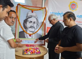 जयंती पर याद किए गए भारतेन्दु हरिश्चन्द्र, विधायक डा. नीरज बोरा ने चढ़ाये भावसुमन 