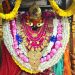 विंध्याचल में पहले दिन 3 लाख श्रद्धालुओं ने दर्शन किए। मंदिर के बाहर भक्तों की लंबी कतार लगी रही, जिससे रास्ते पर भीड़ के कारण जाम लगा रहा।