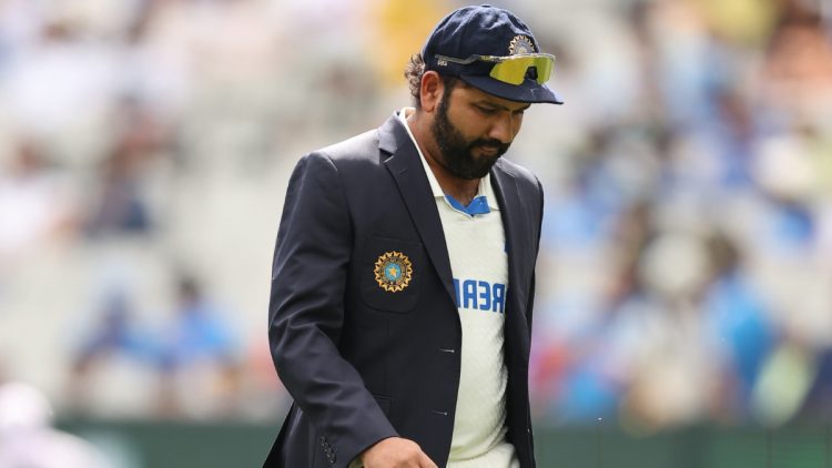 Sports News:IND vs AUS: रोहित शर्मा ने इस नाकाम खिलाड़ी को प्लेइंग 11 से किया बाहर, लिया हैरान कर देने वाला फैसला।