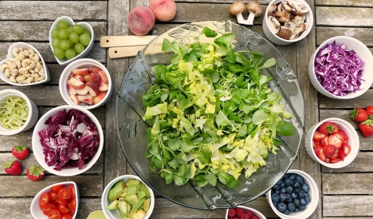 Zinc की कमी से कमजोर हो गया है शरीर? डाइट में इन 4 सुपरफूड्स को शामिल करें।