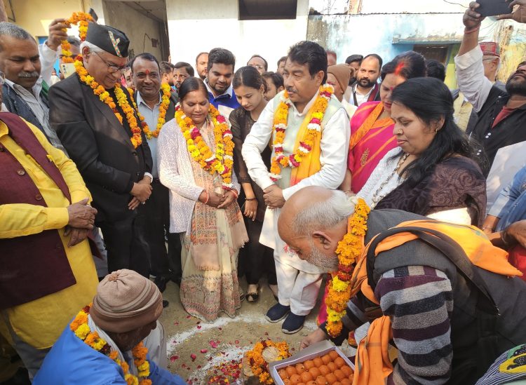 जानकीपुरम में श्मशान स्थलों की चाहरदीवारी बननी शुरु