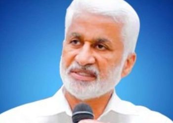 YSRCP के वरिष्ठ नेता ने किया राजनीति से संन्यास का ऐलान, जल्द छोड़ेंगे सांसद पद।