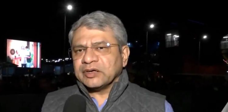रेल मंत्री अश्विनी वैष्णव ने किया नई दिल्ली रेलवे स्टेशन का निरीक्षण, दिया यह बयान