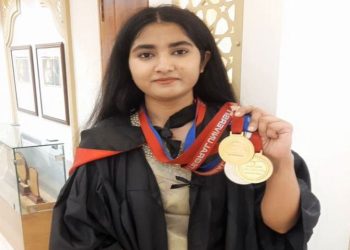 लखनऊ के इंटीग्रल यूनिवर्सिटी की गोल्ड मेडलिस्ट की कहानी:  डॉक्टरों के परिवार में मैथ्स की गोल्ड मेडलिस्ट,मां ने की देखभाल;बेटी बनी टॉपर – Lucknow News