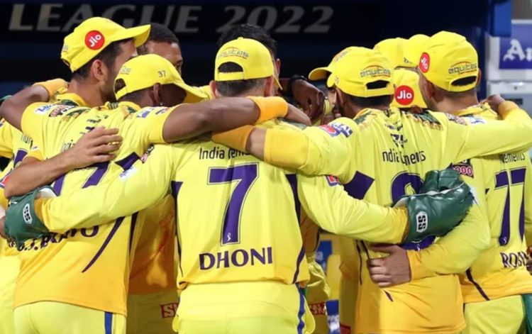 17 साल के युवा खिलाड़ी को CSK स्क्वाड में मिली एंट्री, IPL के बीच में अचानक चमकी उसकी किस्मत।