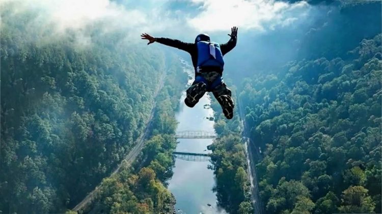 Best Place For Skydiving: स्काइडाइविंग का thrill लेना है तो दक्षिण भारत की इन शानदार जगहों पर जरूर जाएं, ये एडवेंचर बनेगा आपकी जिंदगी की यादगार!
