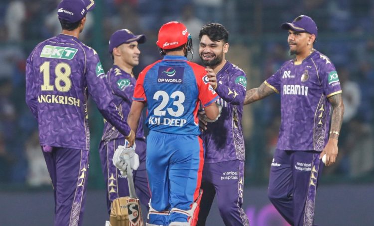 IPL 2025 पॉइंट्स टेबल: KKR की जीत ने मचाई हलचल, दिल्ली कैपिटल्स के लिए मुश्किलें बढ़ी।