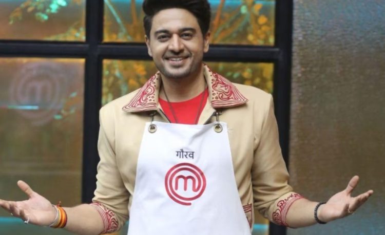 सेलिब्रिटी मास्टरशेफ का खिताब जीते गौरव खन्ना, चमचमाती ट्रॉफी के साथ हासिल की इतनी बड़ी राशि।