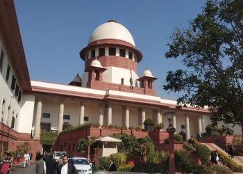 केंद्र सरकार राष्ट्रपति के लिए समयसीमा निर्धारित करने वाले सुप्रीम कोर्ट के फैसले को चुनौती दे सकती है।