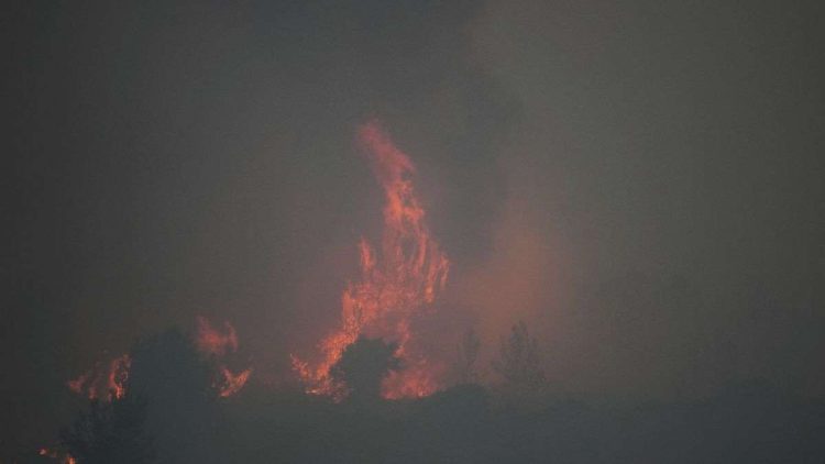 इजरायल पर टूटा सदी का सबसे बड़ा संकट, नेतन्याहू सरकार ने घोषित किया राष्ट्रीय आपातकाल