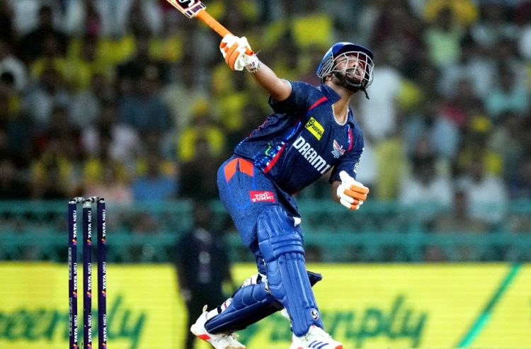 ऋषभ पंत ने RCB से हार के बाद कहा, ‘टी-20 मैच सिर्फ 20 ओवर अच्छे खेलने से नहीं जीता जा सकता।’