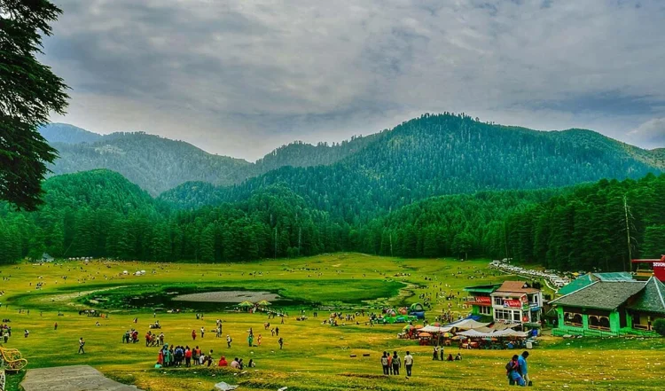 खज्जियार को यूं ही नहीं कहते ”भारत का मिनी स्विट्ज़रलैंड” – जानिए इसकी खासियत।