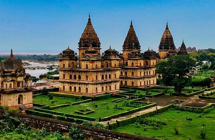 मध्यप्रदेश पर्यटन: ओरछा – जहां इतिहास, विरासत और प्राकृतिक सौंदर्य एक साथ मिलते हैं