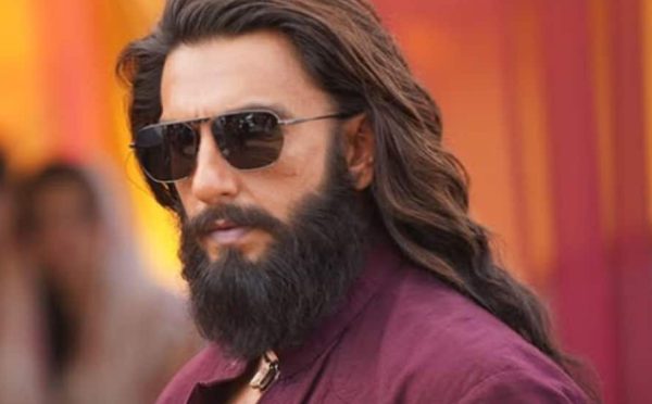 43 दिन बाद भी कायम ‘धुरंधर’ का जलवा, नई रिलीज़ फिल्मों को पछाड़ 7वें फ्राइडे पर की इतनी कमाई