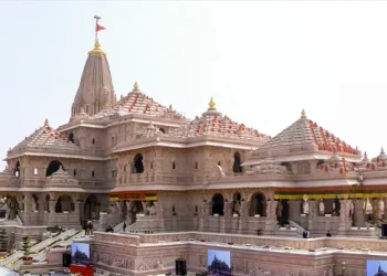 Delhi to Ayodhya: सिर्फ ₹5000 में रामलला दर्शन, जानिए पूरा बजट और ट्रैवल प्लान
