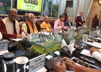 सर्वदलीय बैठक में मुख्यमंत्री ने मांगा सहयोग