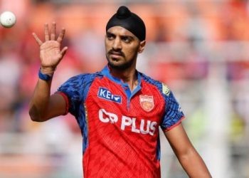 IPL में अर्शदीप सिंह का कमाल: 100 विकेट पूरे, बाएं हाथ के गेंदबाजों की एलीट लिस्ट में शामिल