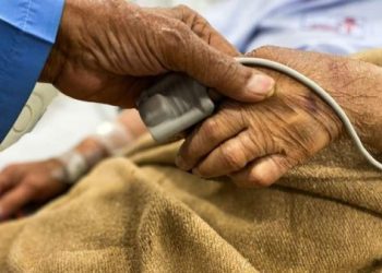 दूध पीना सेहत के लिए कितना सुरक्षित? रिसर्च में पार्किंसन बीमारी के जोखिम को लेकर क्या मिला संकेत