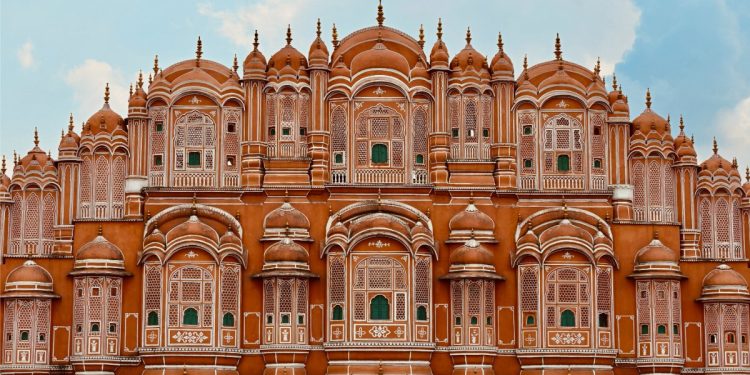 World Tourism Day 2026: राजस्थान में पर्यटन का नया रिकॉर्ड, 6 महीने में 10.92 करोड़ यात्राएं